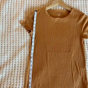 GAP Short Sleeve Knit Shirt Orange/Brown Women's Small